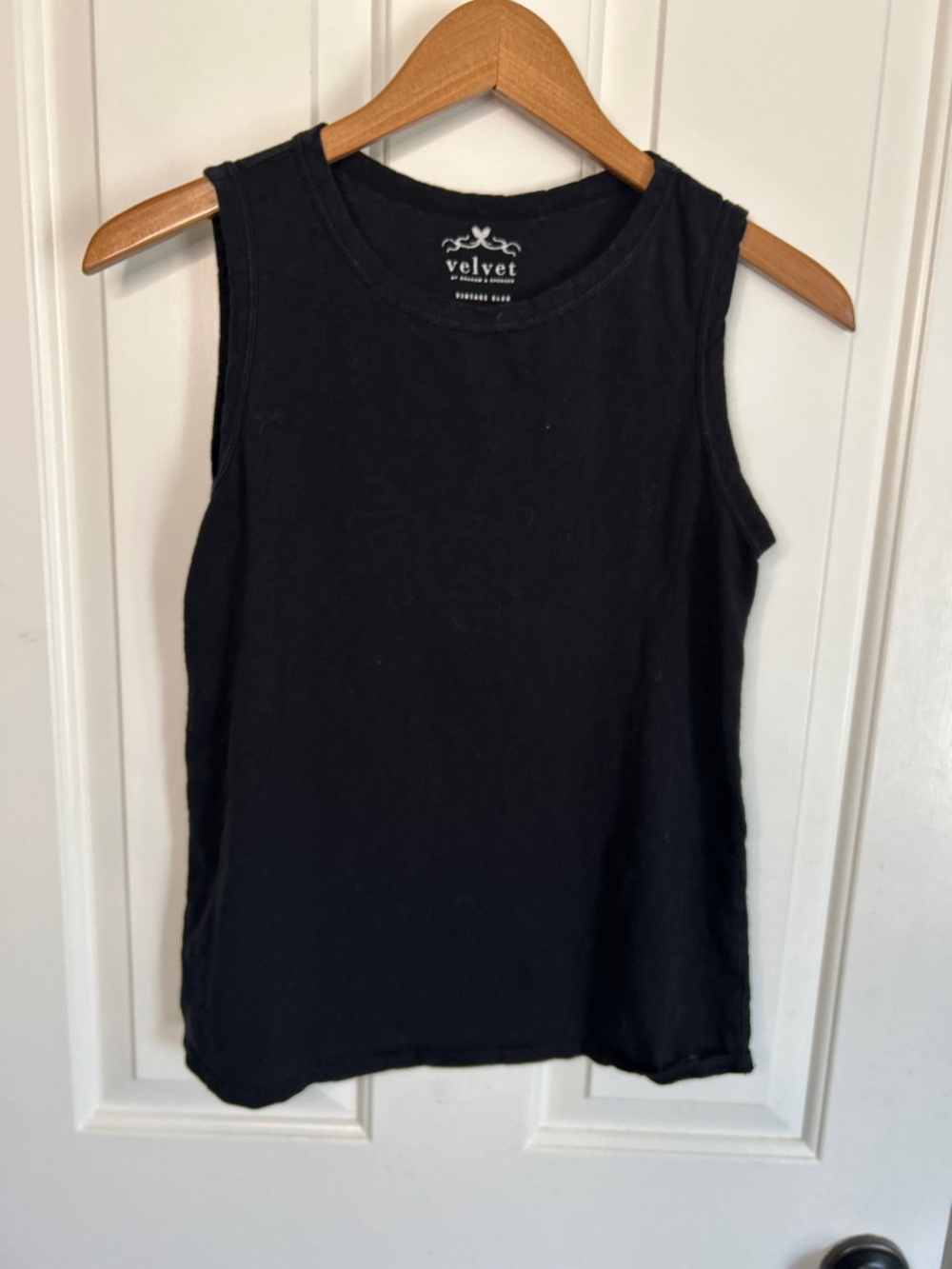 Velvet by Graham & Spencer Taurus Tank Top Black Sleeveless size Xtra Small